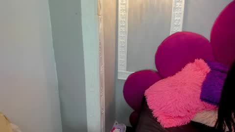 raven_loove online show from June 9, 6:29 pm