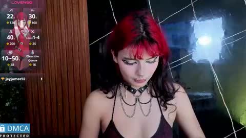 raven_rox_ online show from June 27, 7:09 pm