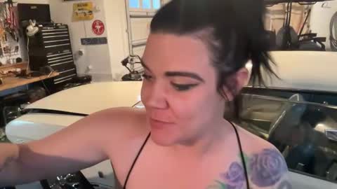 Raven Ray online show from May 18, 10:10 am