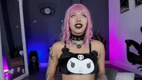 Raven Witch online show from June 15, 7:50 pm