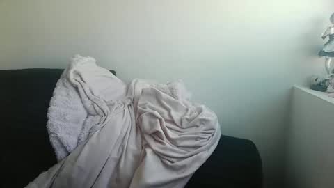 ravenxbat online show from October 15, 4:41 pm