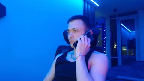 Snapshot of ravine_doleg chatting on February 26, 11:30 pm Alex Nash online show from February 26, 11:30 pm