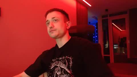 Snapshot of ravine_doleg chatting on February 20, 12:19 am Alex Nash online show from February 20, 12:19 am