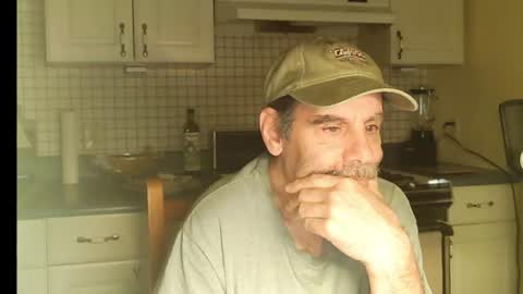 Ray online show from July 4, 6:17 am