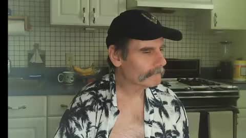 Ray online show from August 1, 5:14 pm