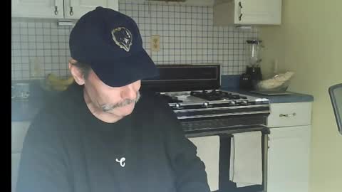 Ray online show from February 15, 9:02 pm