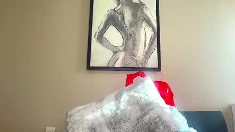 LittleRedRider   online show from January 3, 6:57 pm