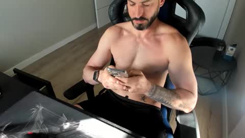 raysexparty online show from April 28, 6:50 am