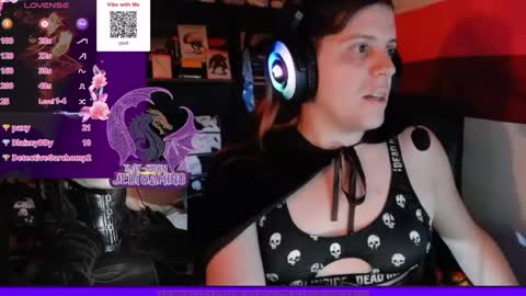 Snapshot of raysuon chatting on January 5, 7:28 am Rae-Suon online show from January 5, 7:28 am