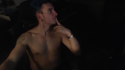 Rayzel online show from December 4, 12:54 am