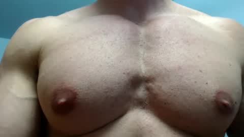 razorramon13 online show from April 30, 7:19 pm