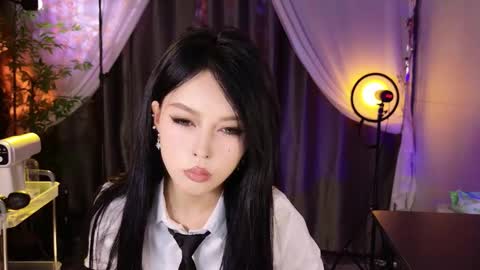 reaowna___ online show from November 22, 5:06 am