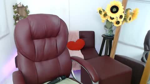 REBECA online show from July 25, 2:37 pm