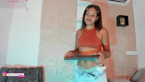 Rebeca Black online show from April 30, 6:57 pm