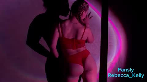 rebecca_____ online show from December 20, 2:29 am