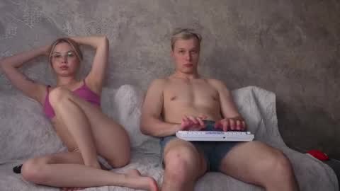 rebecca_david online show from April 25, 2:14 pm