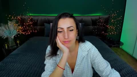 rebecca_diamonds online show from March 2, 12:11 pm