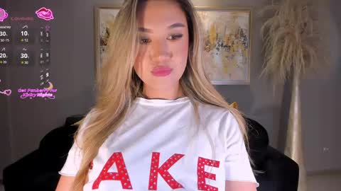 Rebe online show from April 29, 10:25 pm