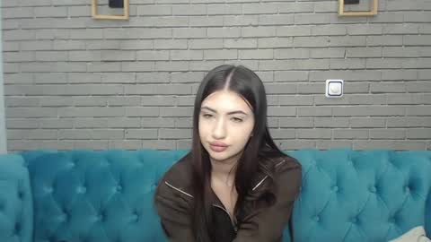 rebeccamosc online show from April 4, 10:00 am