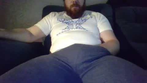 red_bearddd online show from December 20, 8:43 am