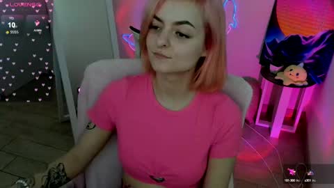 Bestie online show from February 20, 2:02 pm