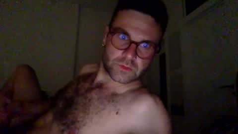 red_cat_93 online show from May 24, 11:00 pm