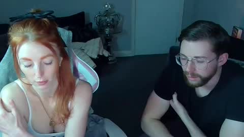 Red -  online show from February 10, 9:25 pm