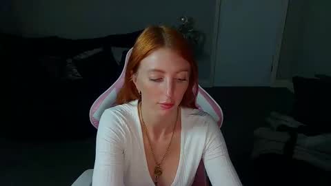 Red -  online show from October 8, 9:32 pm