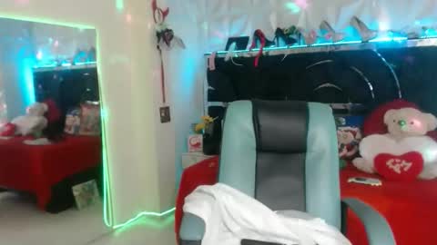 Luna online show from December 3, 7:03 pm