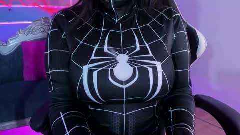     online show from October 30, 11:44 am