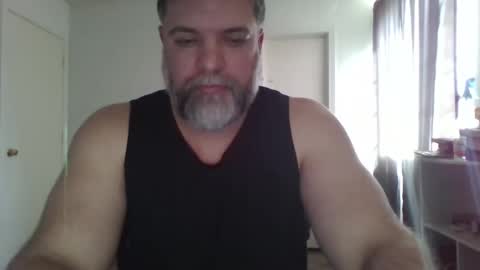 RedChewy online show from March 9, 11:14 pm