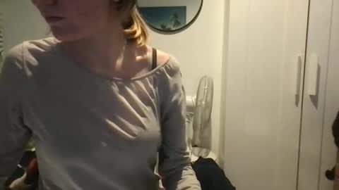 Redfox online show from November 15, 12:51 pm