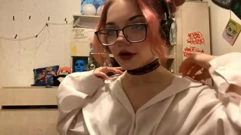 Eva online show from April 23, 5:25 pm