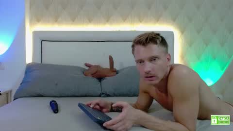 Steve Blond online show from July 28, 10:31 pm
