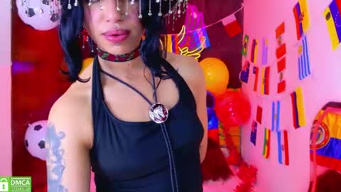Lili Lopez online show from June 24, 8:27 pm