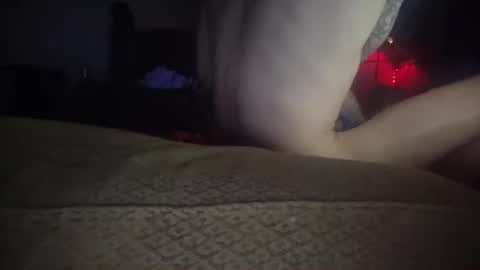 redleft8969 online show from December 15, 12:01 pm