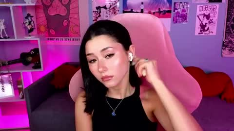 Kiara online show from May 2, 9:09 pm