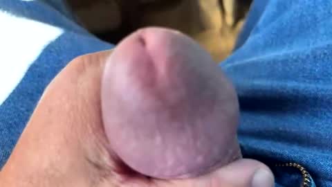 Snapshot of redneck200770 chatting on October 31, 8:42 pm redneck200770 online show from October 31, 8:42 pm