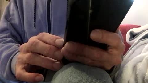 Redspider154 online show from December 4, 5:56 pm