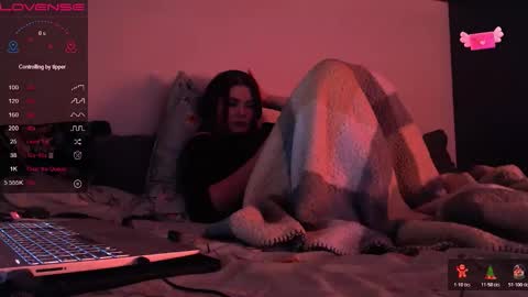 Red online show from November 15, 12:45 am