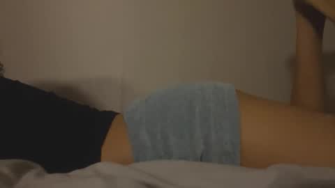 Snapshot of reese_may chatting on October 2, 9:02 pm Reese May online show from October 2, 9:02 pm