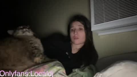 reeteeeesg online show from February 25, 9:09 am