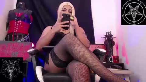 REGAN online show from June 25, 8:36 pm