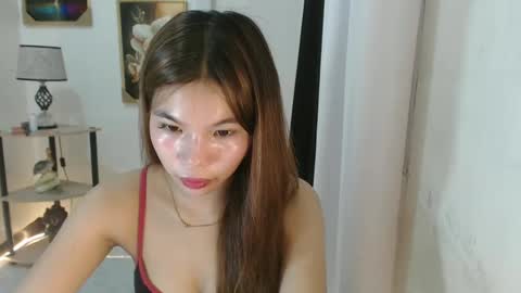 regelthegoddess online show from February 13, 1:37 pm