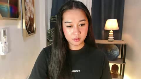 regine online show from March 1, 7:51 pm