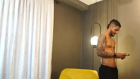 Reik online show from March 14, 12:31 pm