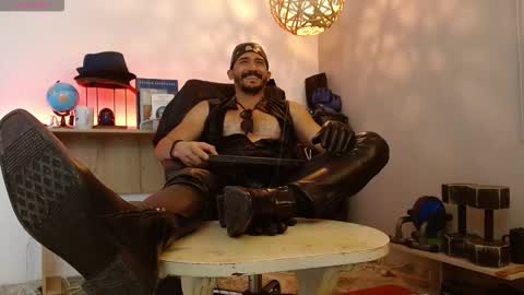   REIKO  online show from January 16, 7:56 pm