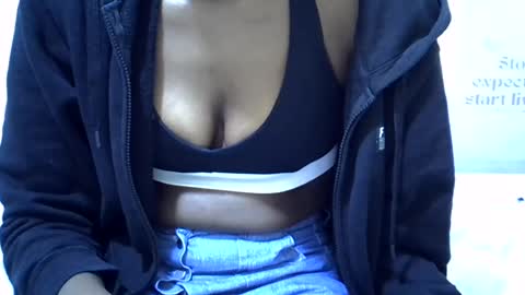 cutie online show from August 5, 10:23 am