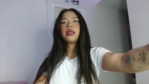 reina_reina online show from September 11, 9:38 pm