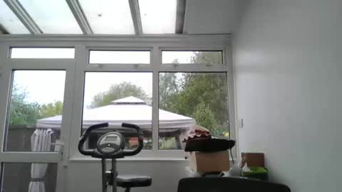 relaxnchat41 online show from September 16, 7:44 am